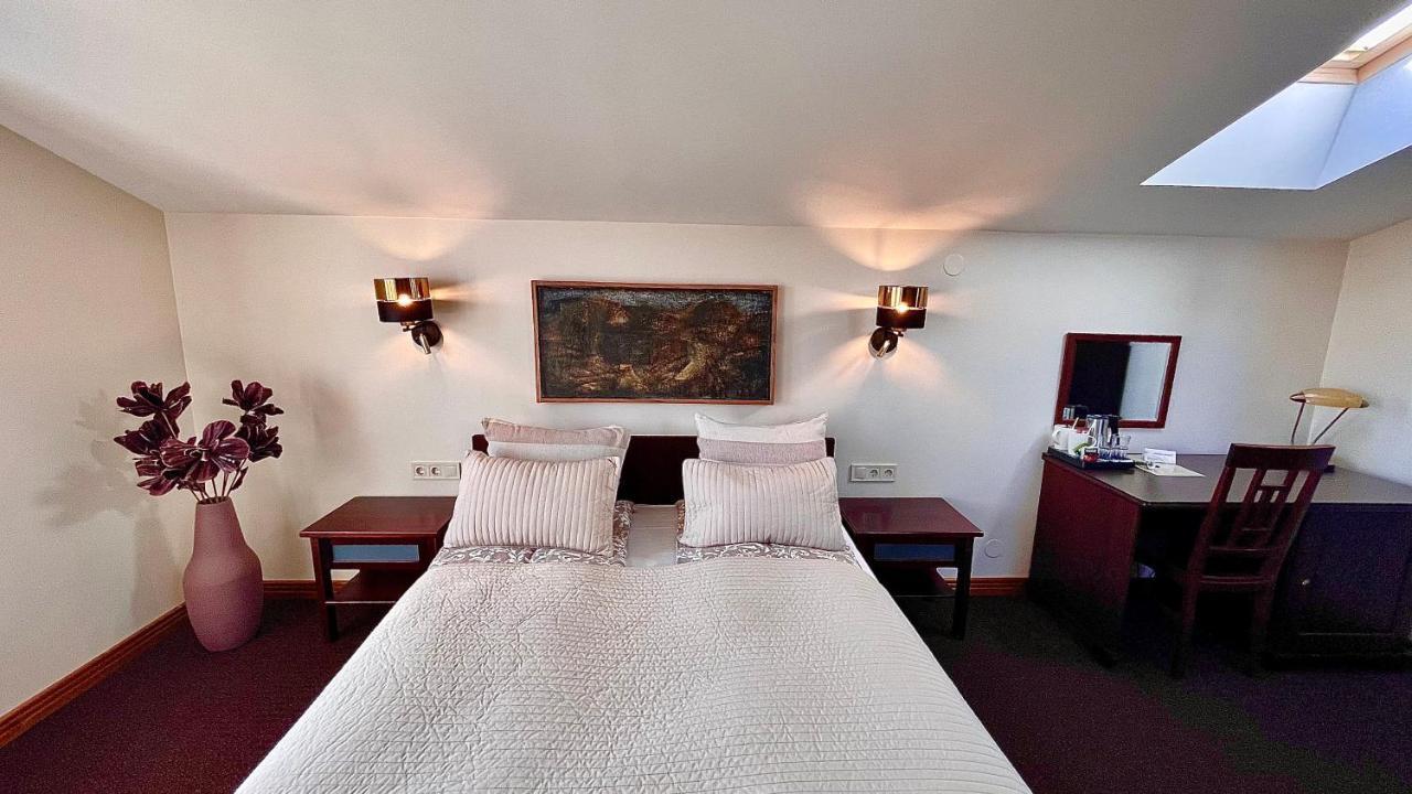 Hotel Vilhelmine Liepāja Kültér fotó
