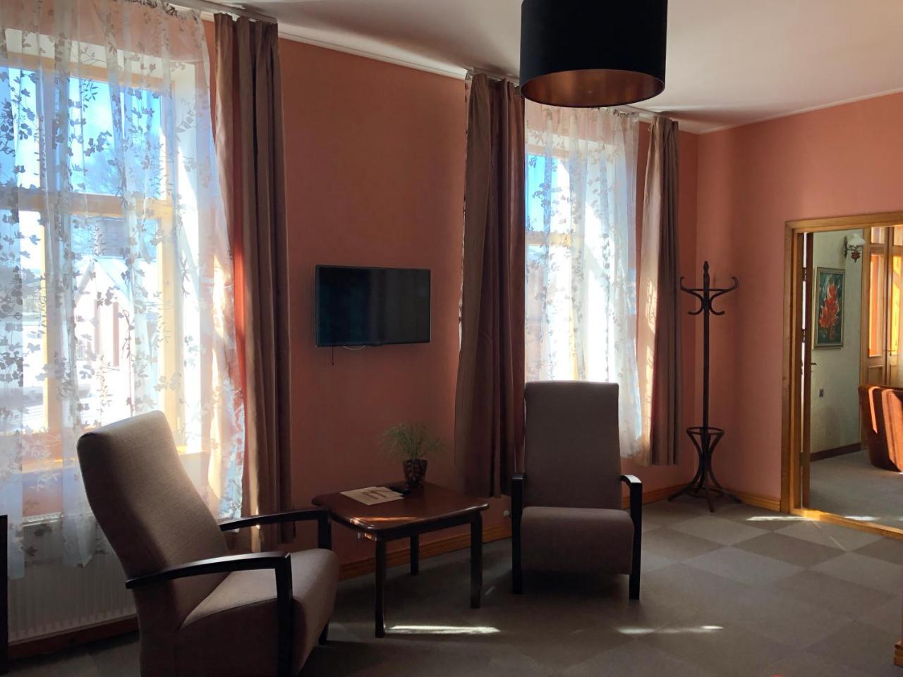 Hotel Vilhelmine Liepāja Kültér fotó